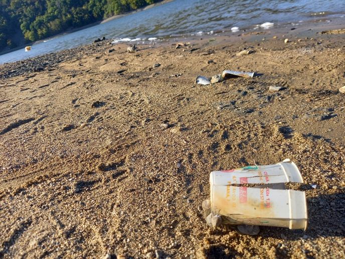 Český svaz ochránců přírody, státní podnik Povodí Vltavy a Český rybářský svaz vyhlašují společnou akci „Ukliďme Slapy“. Český svaz ochránců přírody, státní podnik Povodí Vltavy a Český rybářský svaz vyhlašují společnou akci „Ukliďme Slapy“.
