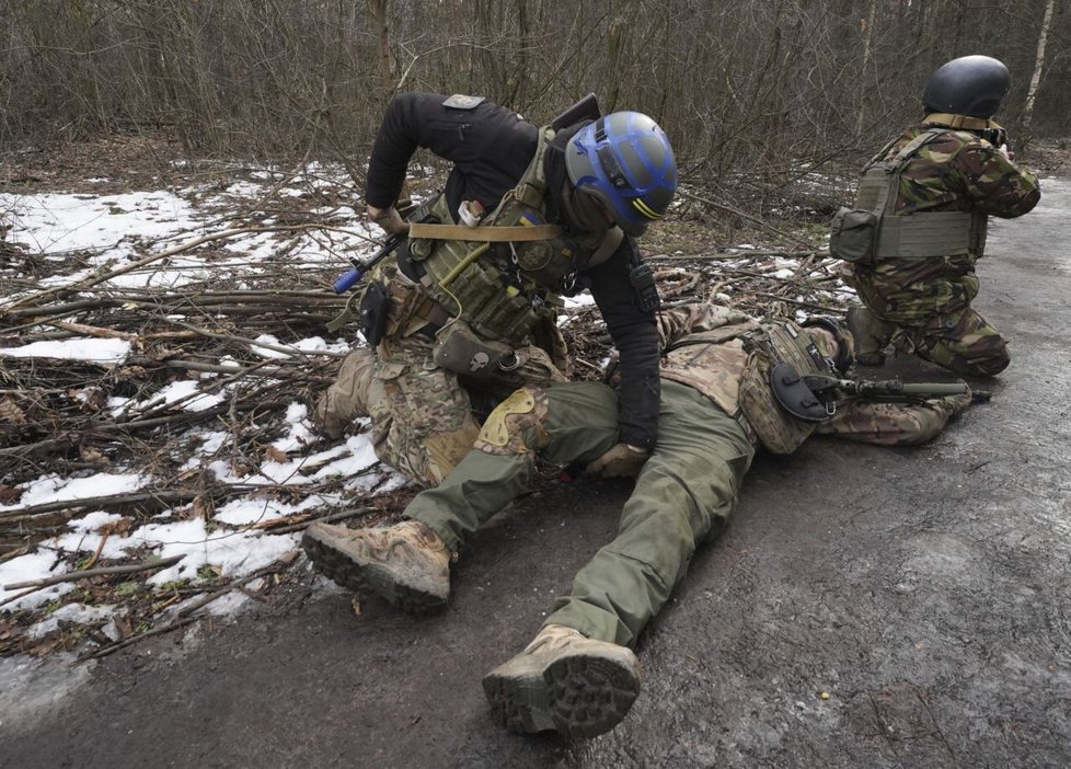 Vojenské cvičení ukrajinské armády u Charkova (29.2.2024)