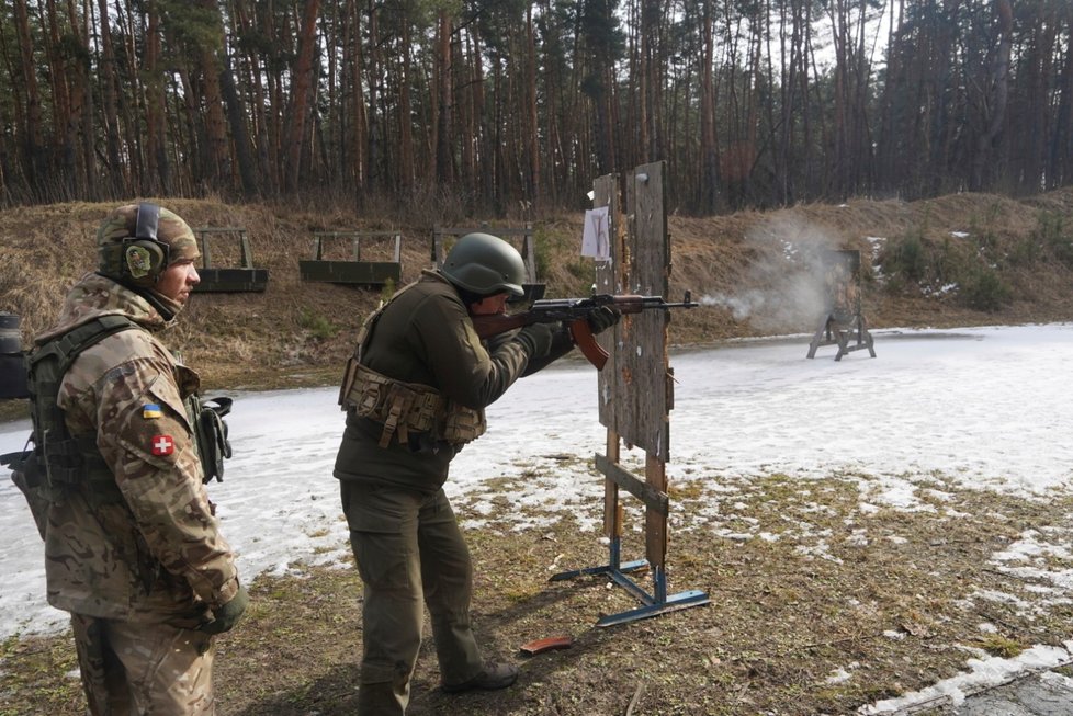 Vojenské cvičení ukrajinské armády u Charkova (29.2.2024)