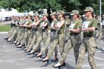 Vojákyně z Ukrajiny na vysokých podpatcích