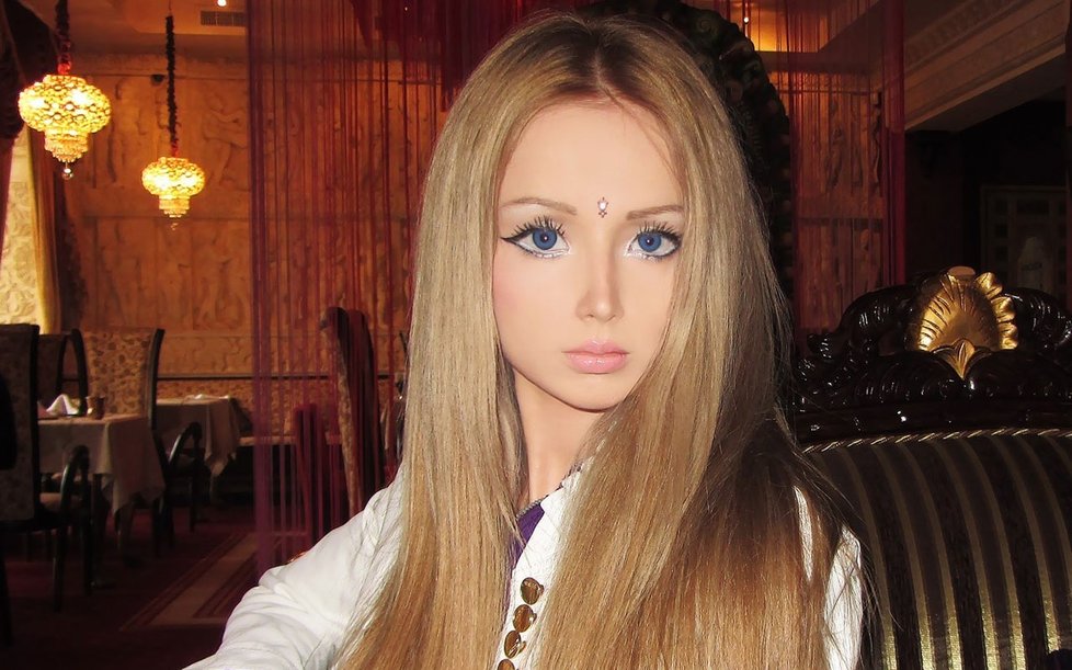 Živá Barbie z Ukrajiny investovala do svého vzhledu už 10 milionů