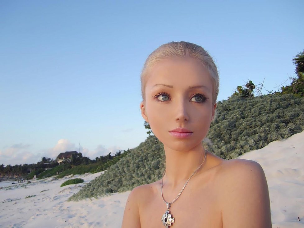 Živá Barbie z Ukrajiny investovala do svého vzhledu už 10 milionů
