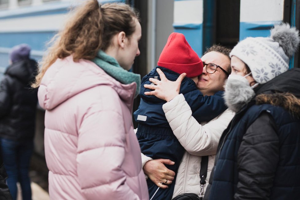 Iniciativa Železnice pomáhá vypravila pro ukrajinské uprchlíky dva zvláštní vlaky.