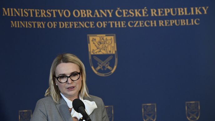 Ministryně obrany Jana Černochová (ODS)