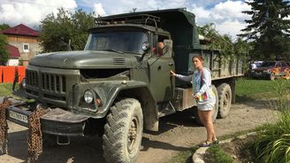 Motoristou na Ukrajině: Historie i moderna v reálném silničním provozu, podívejte se