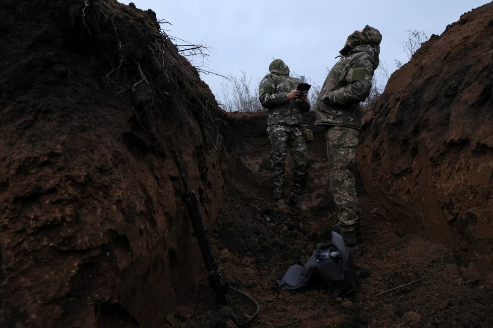 Dronoví operátoři 58. brigády motorizované pěchoty ukrajinské armády u Bachmutu (25. 11. 2022).