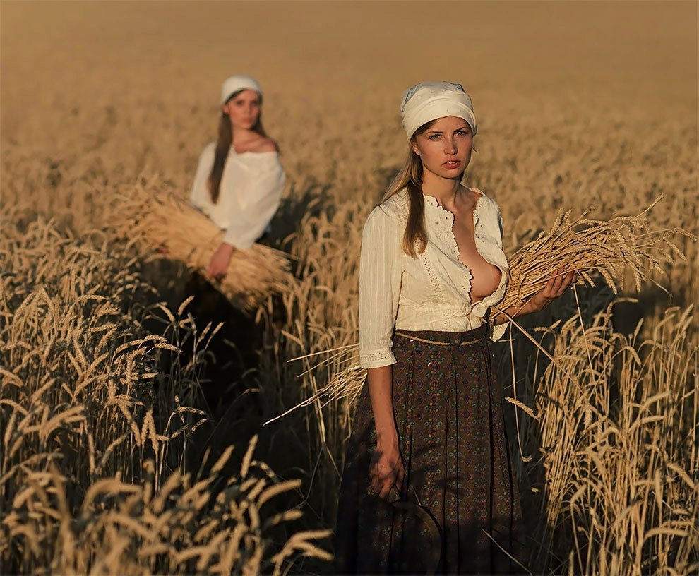 Krásné Ukrajinky nafotily v zemi sužované válkou vtipné erotické fotografie