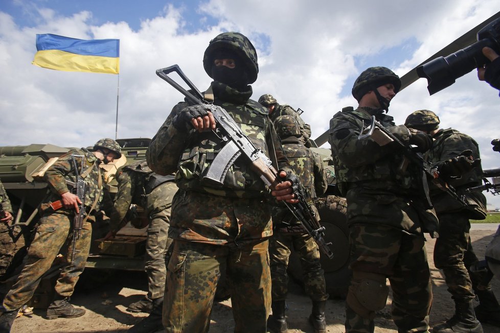 Ukrajinské jednotky jsou v plné bojové pohotovosti