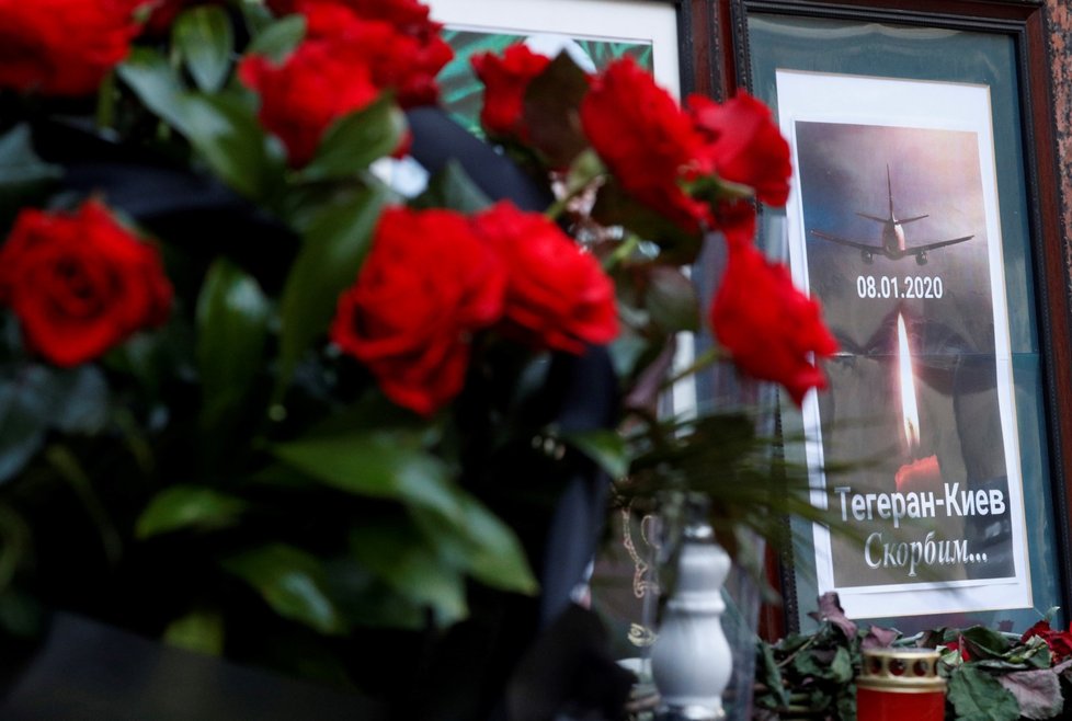Ukrajina truchlí za oběti letecké katastrofy v Íránu.