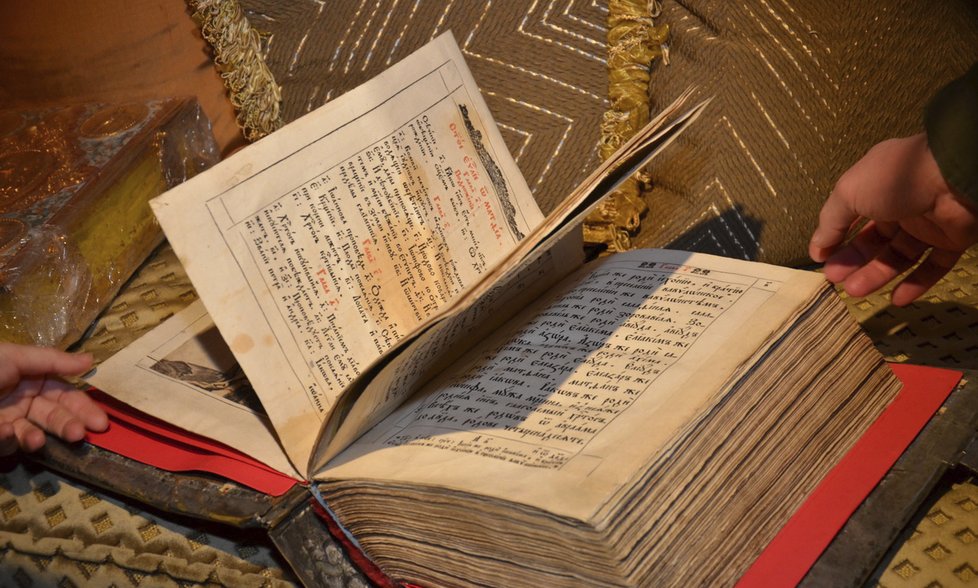 Ukradené evangelium bylo nalezeno v domě prokurátora Pshonka.