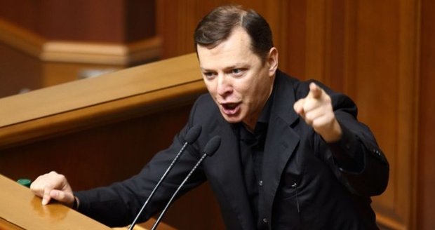 Ukrajinský šéf nacionalistů opouští koalici: Zradil jste voliče, viní Porošenka