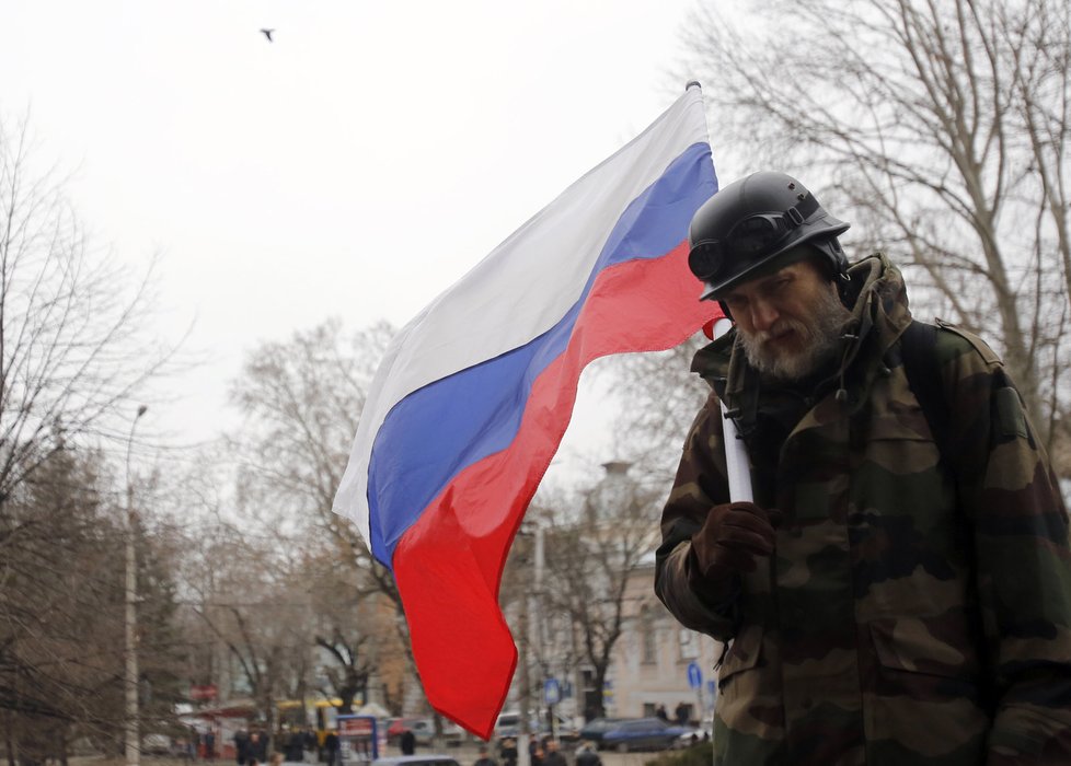 Na Krymu vlají ruské vlajky