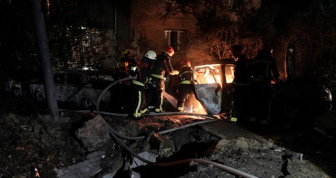 ONLINE: Kyjevané prožili další noc plnou útoků. A výbuch hlásí o ruská oblast