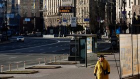 Ulice Kyjeva, pondělí 28. února ráno.