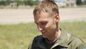 Ukrajinský pilot nařčení odmítá.