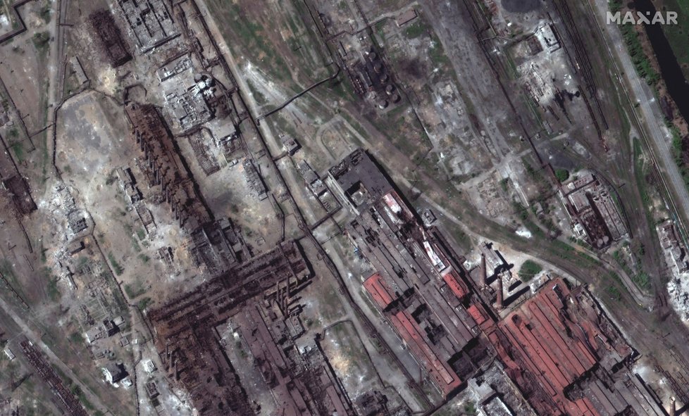 Satelitní snímky zničeného Mariupolu (13. 5. 2022)