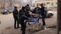 Neustále ostřelovaný Mariupol upadá do beznaděje, ulice jsou plné mrtvol Neustále ostřelovaný Mariupol upadá do beznaděje, ulice jsou plné mrtvol