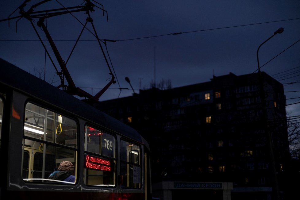 Ukrajinský Mariupol na severním pobřeží Azovského moře je prozatím stále pod kontrolou ukrajinské vlády a úřadů (23. 2. 2022)