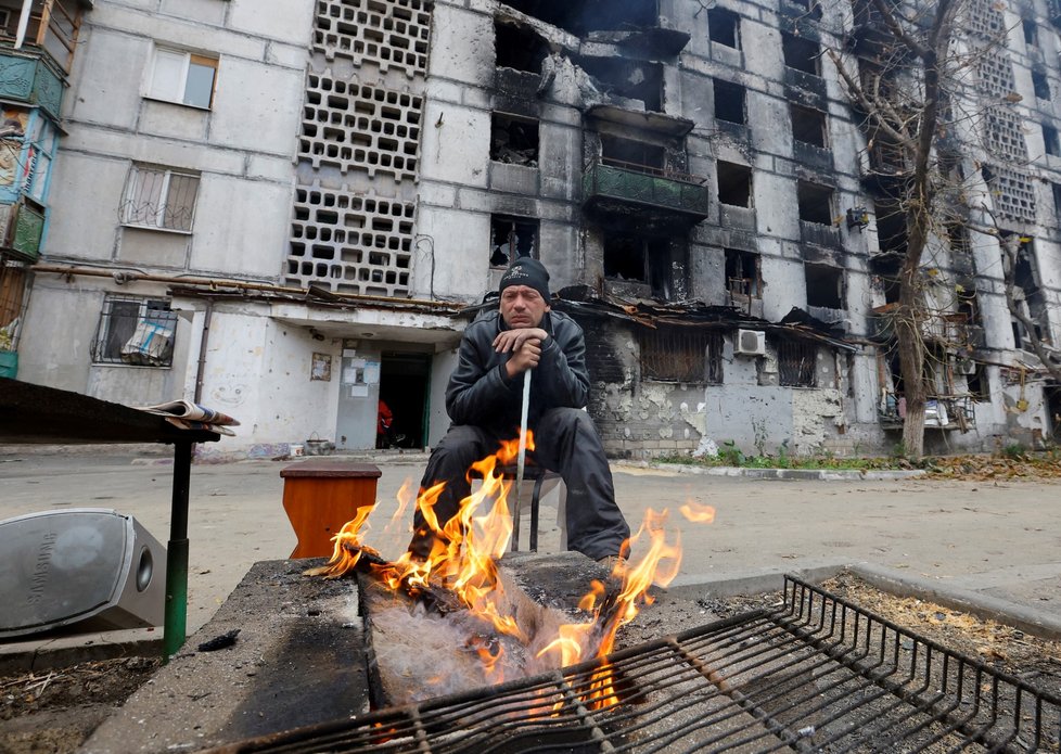 Zdevastovaný Mariupol (17. 11. 2022)