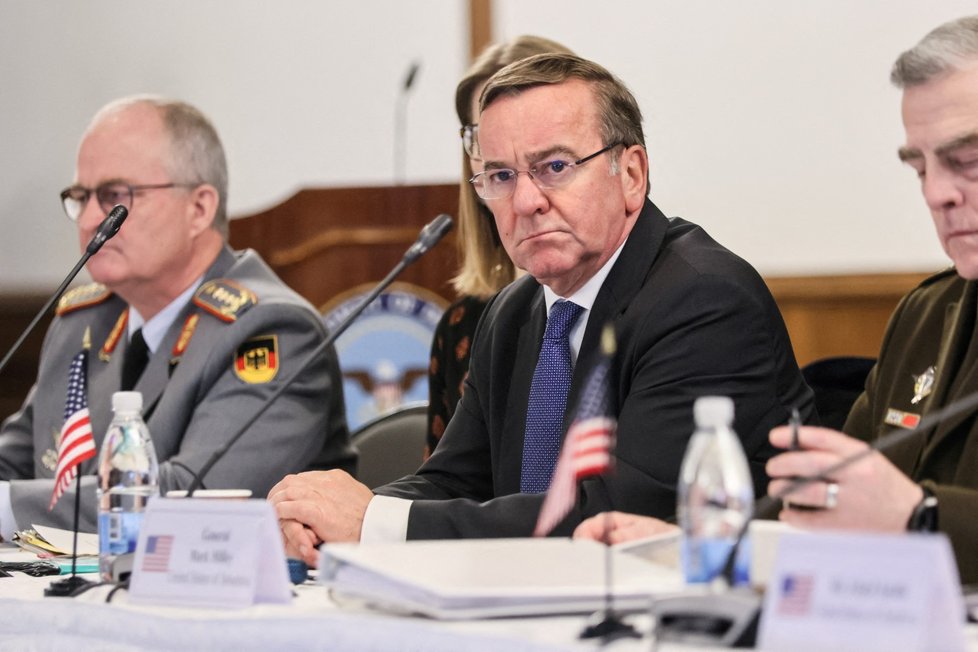 Setkání ministrů obrany ukrajinských spojenců v Ramsteinu (20. 1. 2023). 