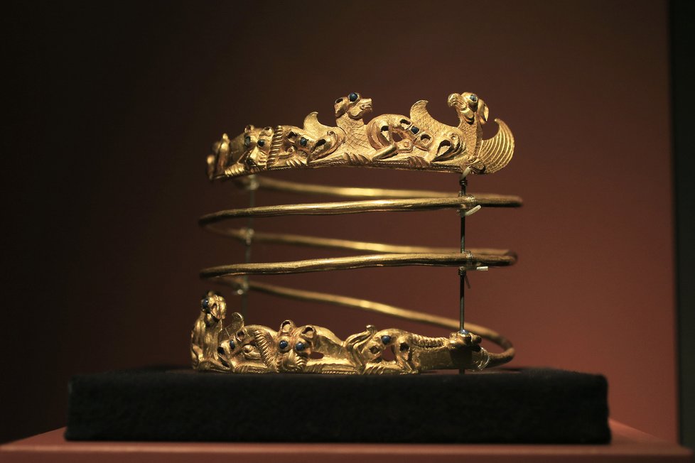 Na Ukrajinu se z Nizozemska vrátila starověká sbírka známá jako skytské zlato 
