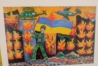 Mladí umělci malovali válku na Ukrajině: Obrazy vystavují na ministerstvu zdravotnictví