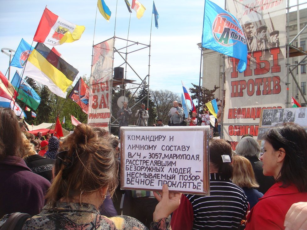 Proruská demonstrace v Oděse v dubnu 2014