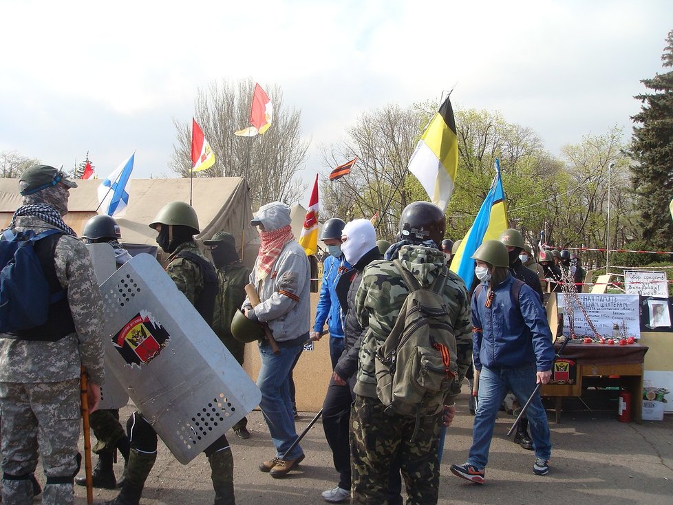 Protivládní, proruští demonstranti v Oděse, duben 2014