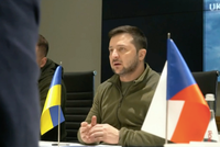 „Naprosté vítězství“ hlásí Zelenskyj. Haag přikázal Rusku zastavit invazi na Ukrajinu