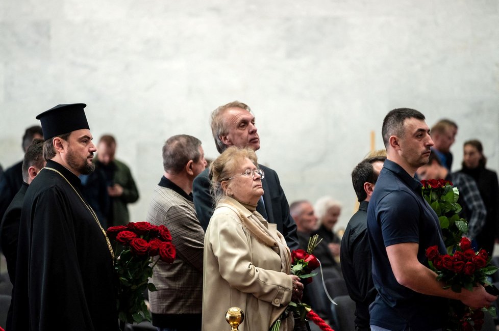 Pohřeb prvního ukrajinského prezidenta Leonida Kravčuka.