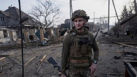 Ukrajinský voják v Pokrovsku v Doněcké oblasti (13. 3. 2025).