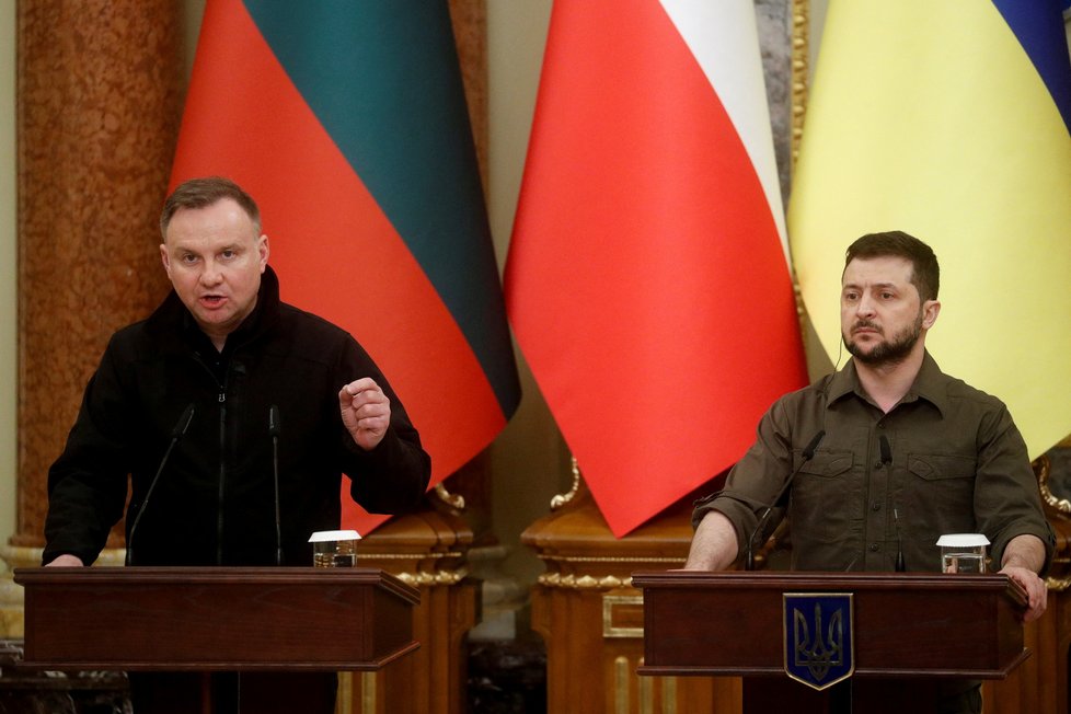 Na Ukrajinu dorazili prezidenti Polska, Litvy, Lotyšska a Estonska. (13.4.2022)