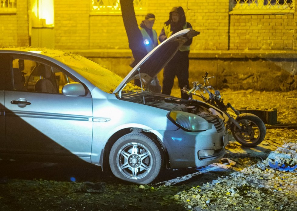 Při cestě z televizní debaty čelil poslanec na Ukrajině bombovému útoku.