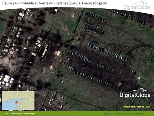 Další ze satelitních snímků, které mají zobrazovat pozice ruských vojsk na hranicích s Ukrajinou a vojenských základnách