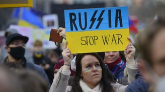 Společně za Ukrajinu! Na Staroměstském náměstí vystoupí Petr Pavel i matky Čechů, kteří padli ve válce Společně za Ukrajinu! Na Staroměstském náměstí vystoupí Petr Pavel i matky Čechů, kteří padli ve válce