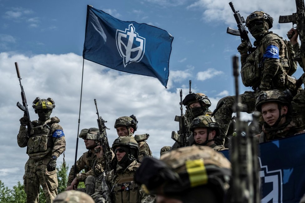 Ruští dobrovolníci bojující na straně Ukrajiny u rusko-ukrajinských hranic (24.5.2023))