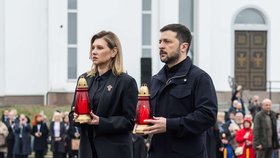 Pietní akt ve městě Buča nedaleko Kyjeva, které bylo osvobozené 31.3.2022 a které je jedním ze symbolů ruských zvěrstev na Ukrajině. (31.3.2025)