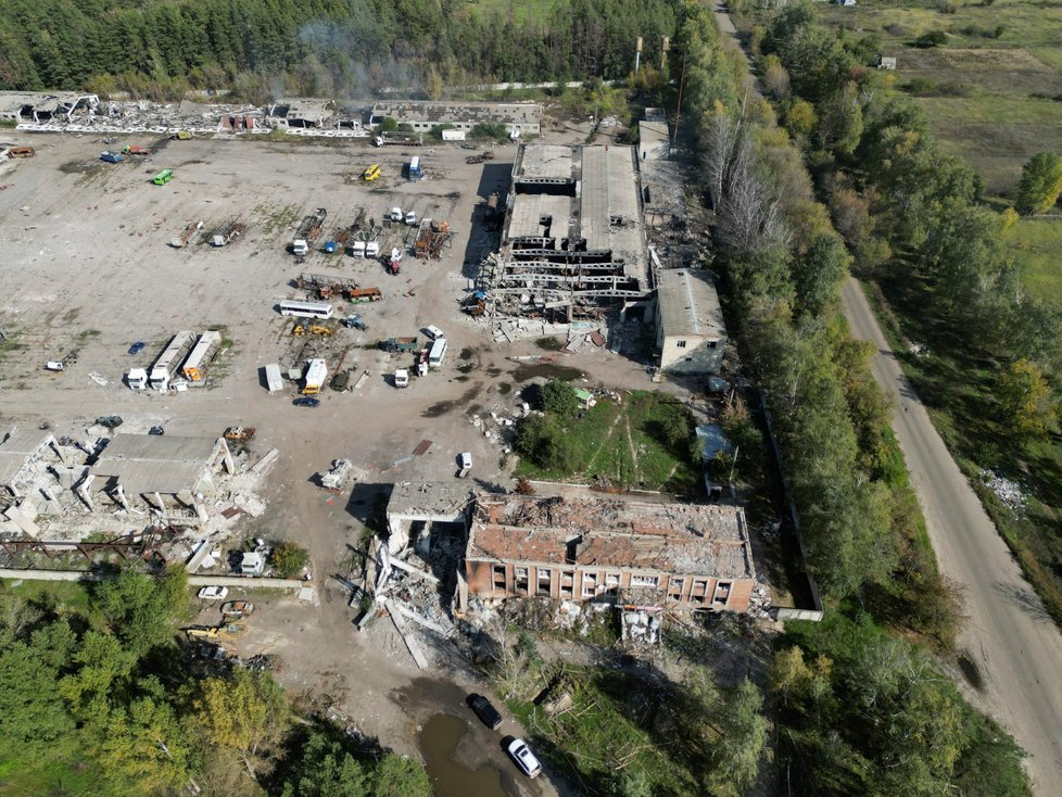 Zničená ruská základna v Balakliji v Charkovské oblasti