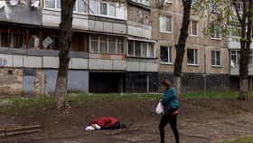 Následky ruského ostřelování v Charkově. (19. 4. 2022)