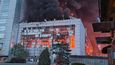 Rusové zničili Trypilskou tepelnou elektrárnu jižně od Kyjeva.