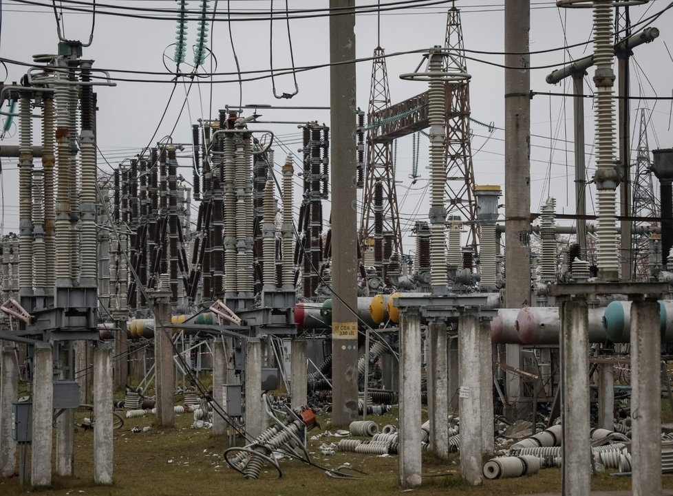 Rusy zdevastovaná energetická infrastruktura na Ukrajině.