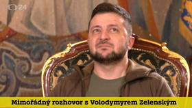 Volodymyr Zelenskyj při rozhovoru pro Českou televizi
