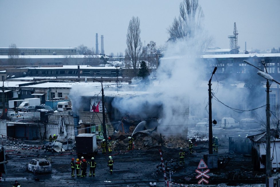 Následky ruského ostřelování v Kyjevě (23.11.2022)