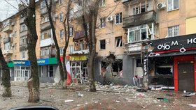 Zdevastované město Mariupol.