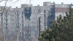 Zdevastované město Mariupol. (17. 3. 2022)