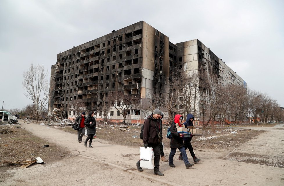 Zdevastované město Mariupol. (17.3.2022)