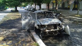Při explozi auta v okupovaném jihoukrajinském Berďansku zahynul šéf městské okupační správy Artem Bardin. (6.9.2022)