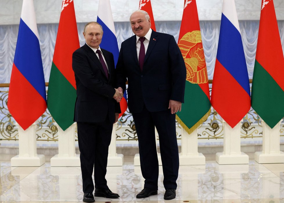 Vladimir Putin a Alexandr Lukašenko na jednání v Minsku (19. 12. 2022)