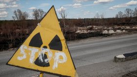 Okolí jaderné elektrárny Černobyl během ruské invaze na Ukrajinu. (8.4.2022)