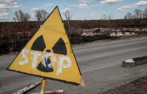 Rybařili v Černobylu, odnesli si nemoc z ozáření: Ruským vojákům se hloupý nápad vymstil